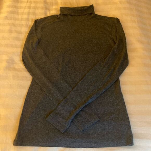 Ralph Lauren long Sleeve Turtleneck Heather Gray Sweater Size S. - Picture 3 of 6